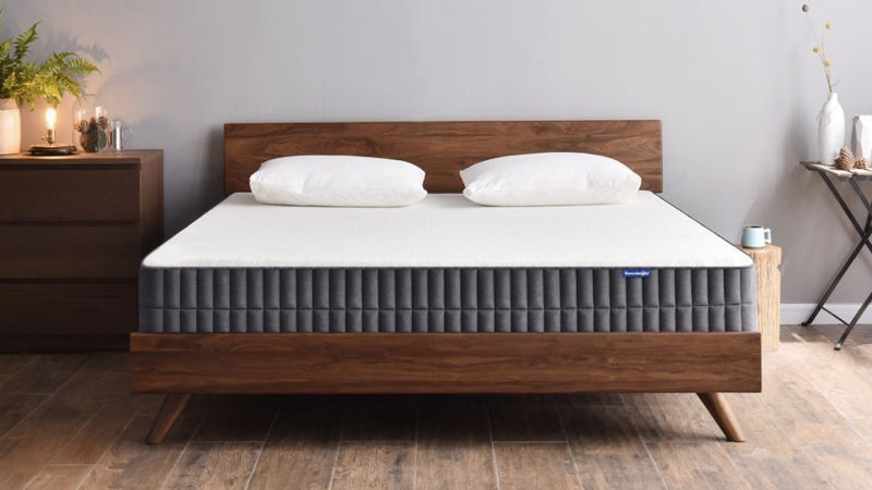 Colchón Sweetnight de espuma | $240-$426 | AmazonFoto: Amazon